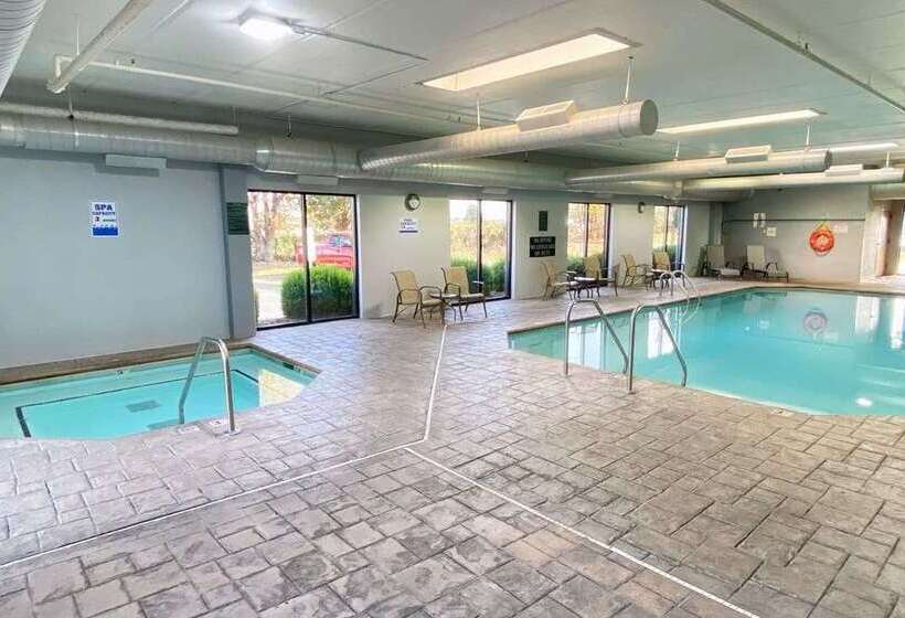 בית מלון כפרי La Quinta By Wyndham Clarksville