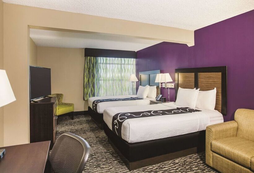 בית מלון כפרי La Quinta By Wyndham Clearwater South