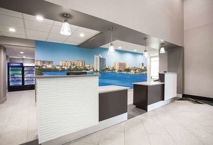 فندق La Quinta By Wyndham Clearwater South