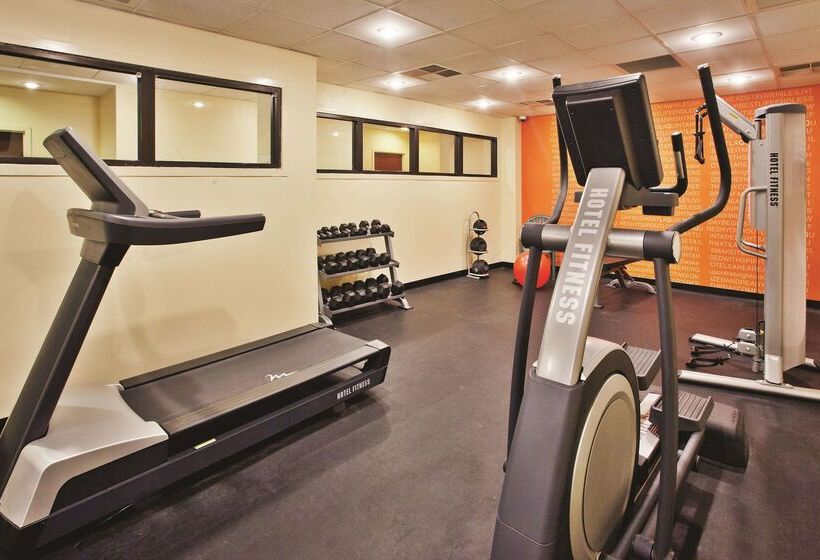 فندق La Quinta By Wyndham Florence