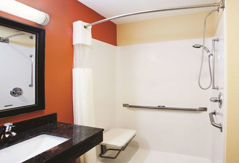 فندق La Quinta By Wyndham Florence