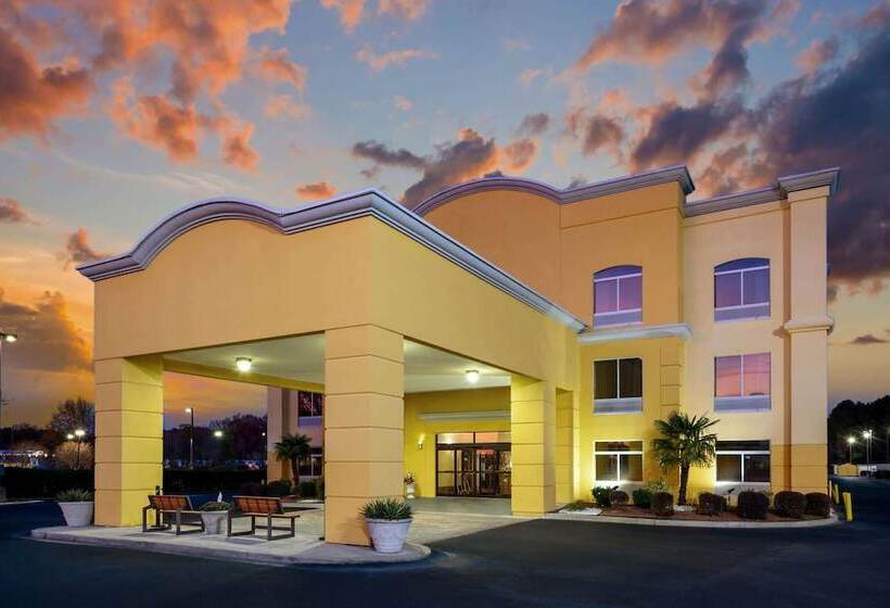 فندق La Quinta By Wyndham Florence