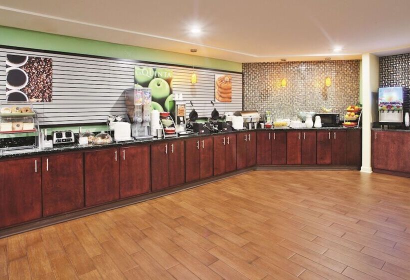 فندق La Quinta By Wyndham Florence