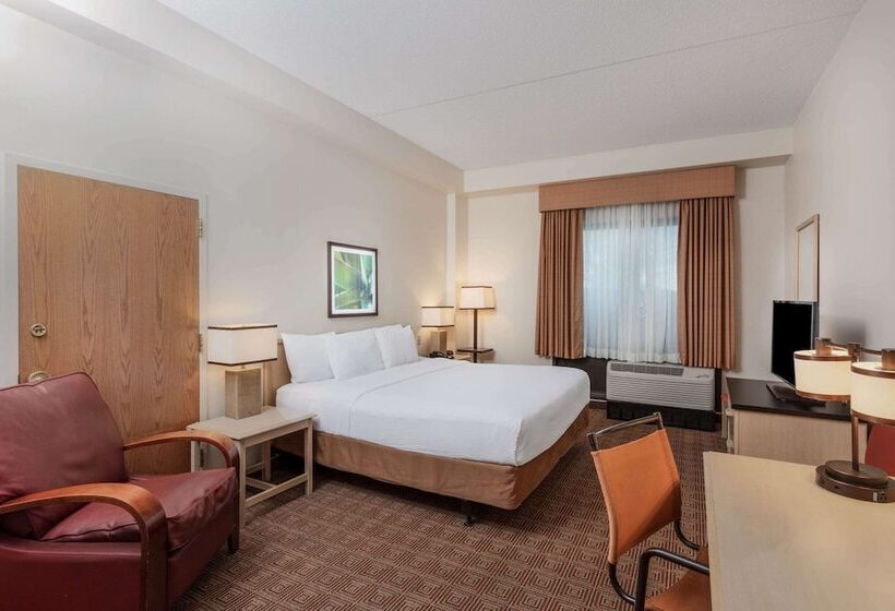 فندق La Quinta By Wyndham Garden City