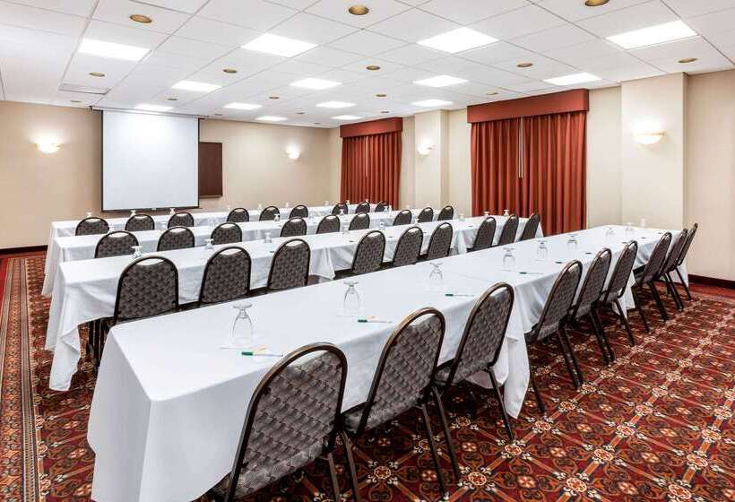 호텔 La Quinta By Wyndham Madison American Center