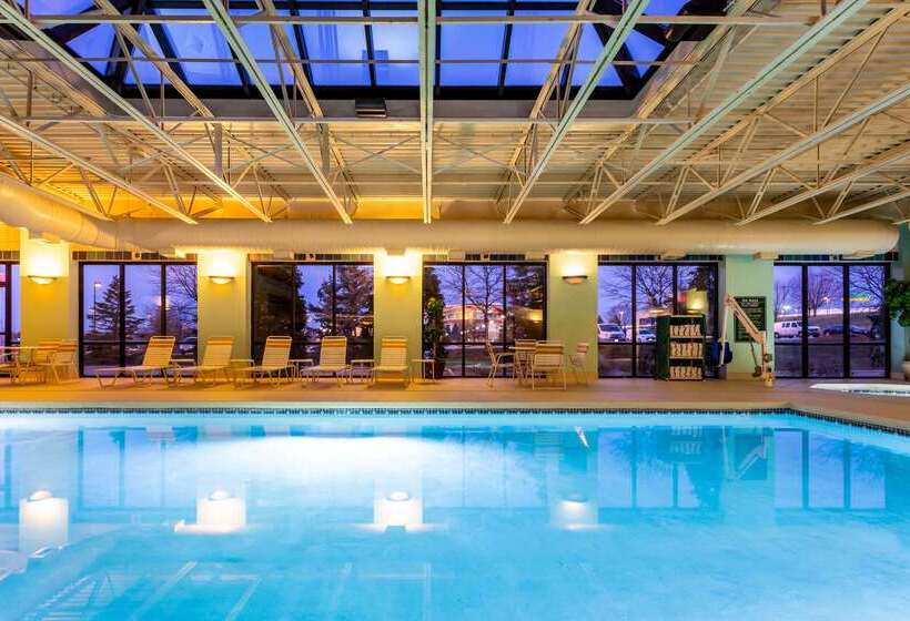 호텔 La Quinta By Wyndham Madison American Center