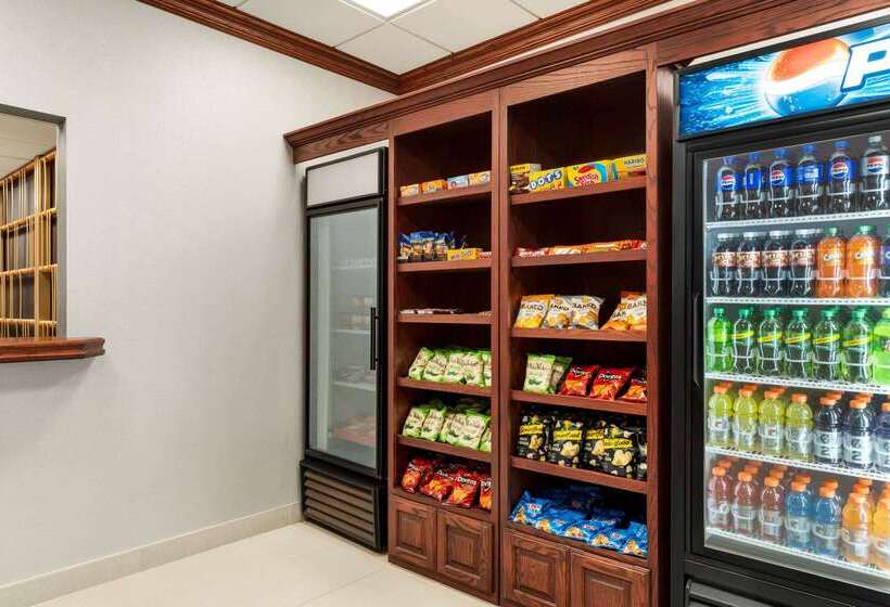 호텔 La Quinta By Wyndham Madison American Center