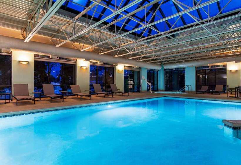 호텔 La Quinta By Wyndham Madison American Center