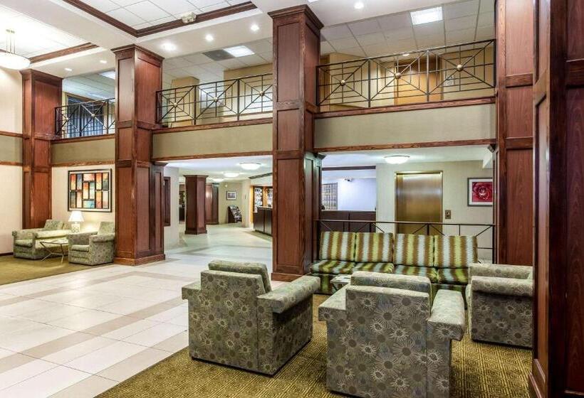 فندق La Quinta By Wyndham Milwaukee Bayshore Area