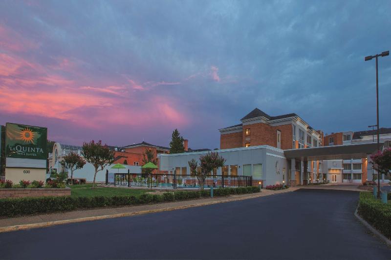 호텔 La Quinta By Wyndham Williamsburg Historic Area