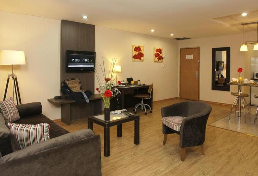 호텔 Land Express Neuquen