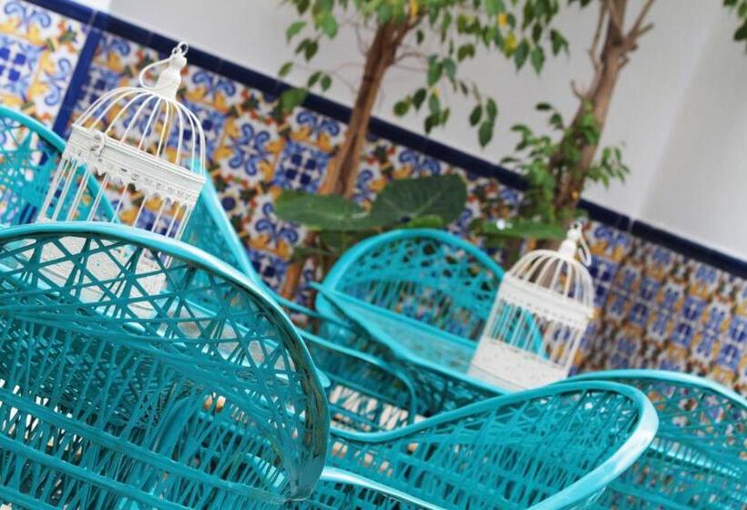 Отель Mediterraneo Carihuela