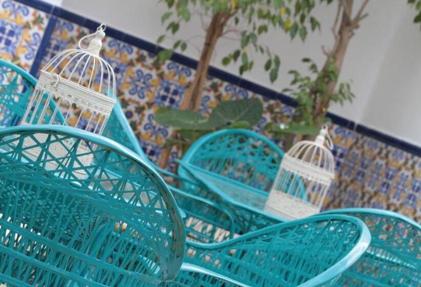 Отель Mediterraneo Carihuela