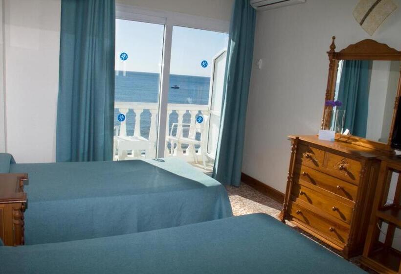 Отель Mediterraneo Carihuela