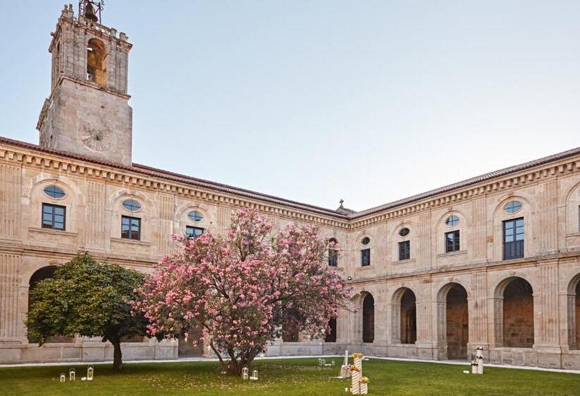 ホテル Eurostars Monumento Monasterio De San Clodio