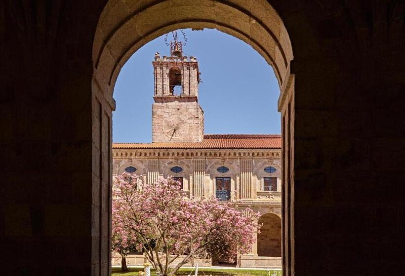 ホテル Eurostars Monumento Monasterio De San Clodio