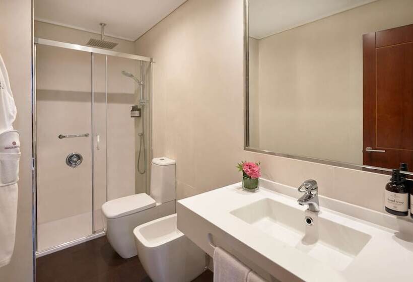 هتل NH Collection Vigo