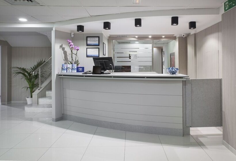 בית מלון כפרי NH Las Palmas Playa Las Canteras