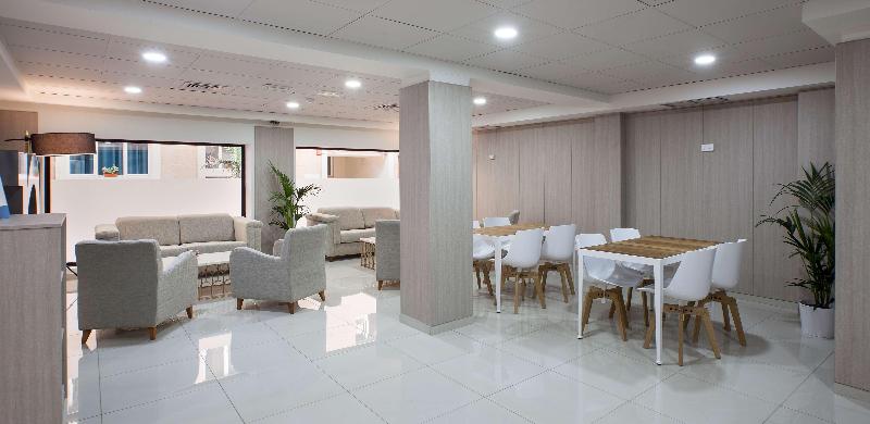 בית מלון כפרי NH Las Palmas Playa Las Canteras