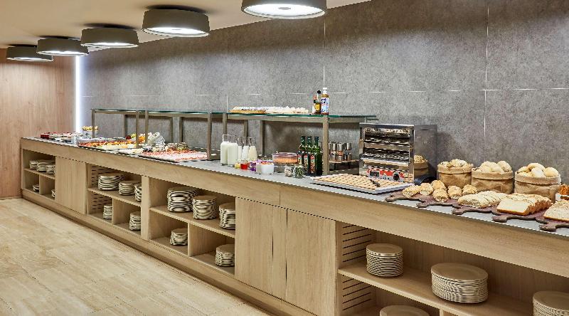 בית מלון כפרי NH Las Palmas Playa Las Canteras