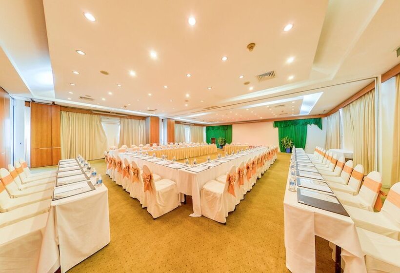 هتل Phan Thiet Ocean Dunes Resort