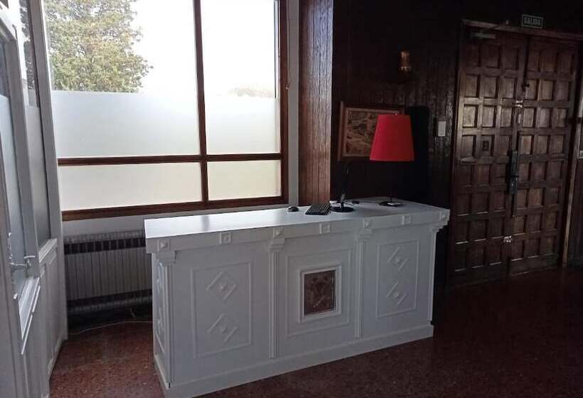 ホテル Portal De La Rioja