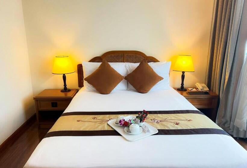 هتل Ramana Saigon