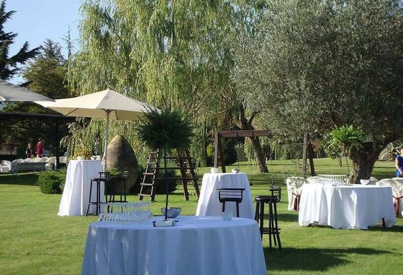 田舎風ホテル San Camilo