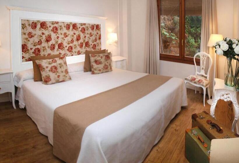 בית מלון כפרי Santa Maria De Alquezar