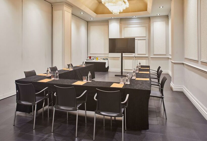 هتل Silken Reino De Aragon