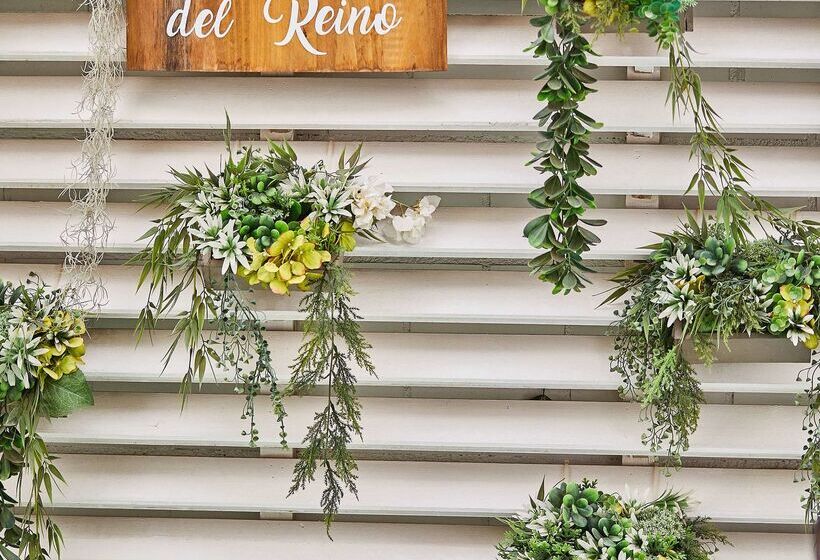 Отель Silken Reino De Aragon