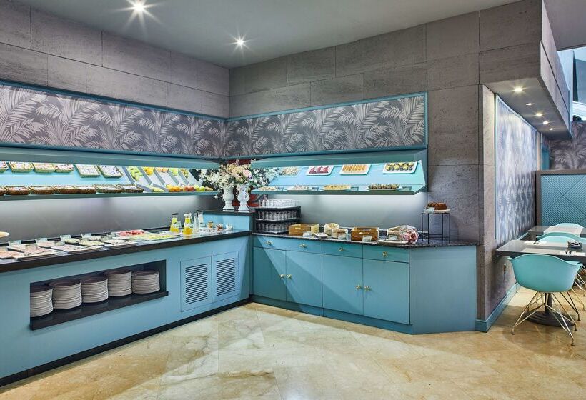 Отель Silken Reino De Aragon