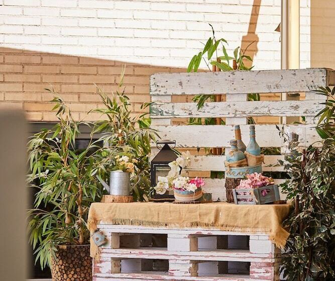 Отель Silken Reino De Aragon