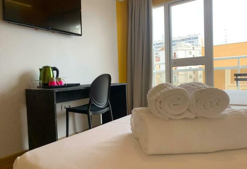 Отель Sireno Torremolinos