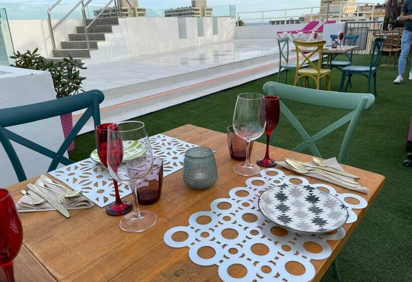 Отель Sireno Torremolinos