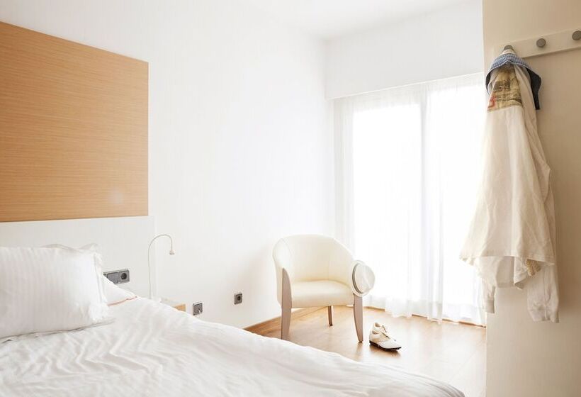 هتل Sunprime Waterfront