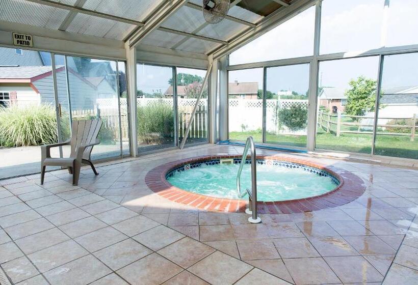 هتل The Country Inn Of Lancaster