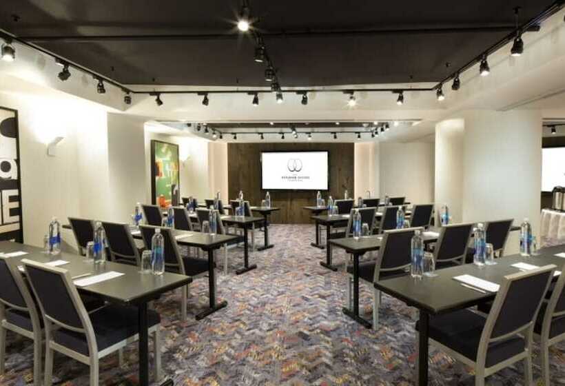 호텔 The Windsor Suites Philadelphia