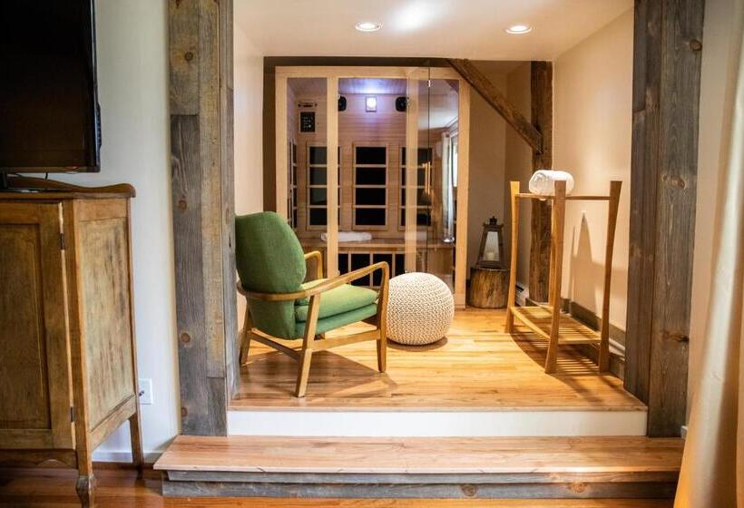 فندق The Woodstocker B&b