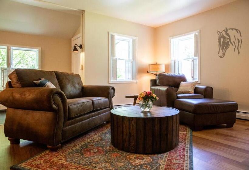 فندق The Woodstocker B&b