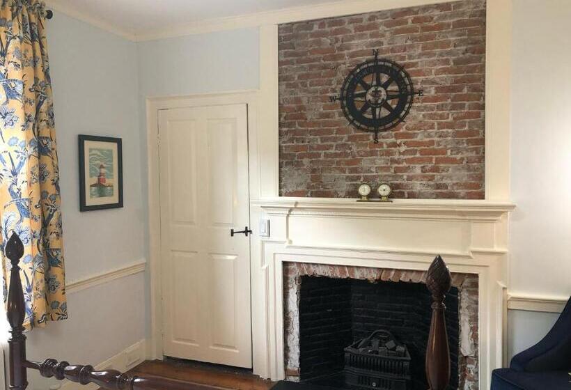 فندق William's Grant Inn Bed And Breakfast