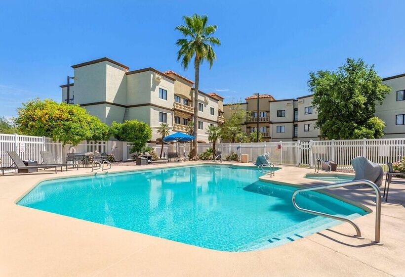 Windmill Suites Surprise, Ascend Hotel Collection