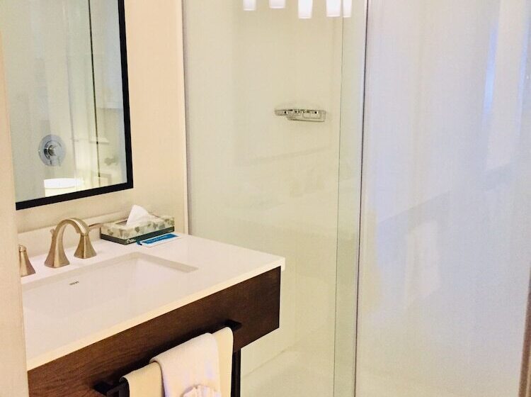 Windmill Suites Surprise, Ascend Hotel Collection