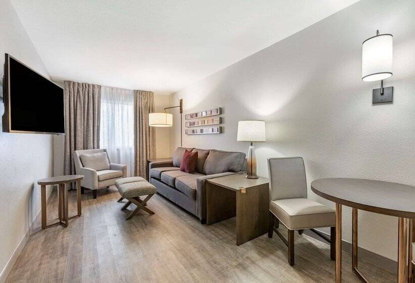 Windmill Suites Surprise, Ascend Hotel Collection