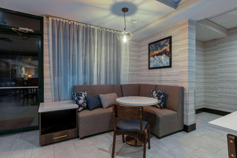 ホテル Wingate By Wyndham Dfw / North Irving