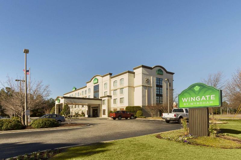 فندق Independent Sphc Cross Creek Inn & Suites