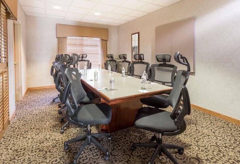 호텔 Wingate By Wyndham Joliet