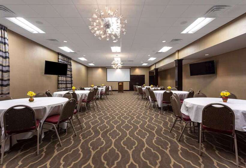 בית מלון כפרי Wingate By Wyndham Macon