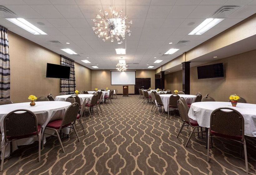 בית מלון כפרי Wingate By Wyndham Macon