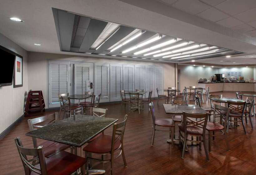 فندق Wingate By Wyndham Oklahoma City Airport